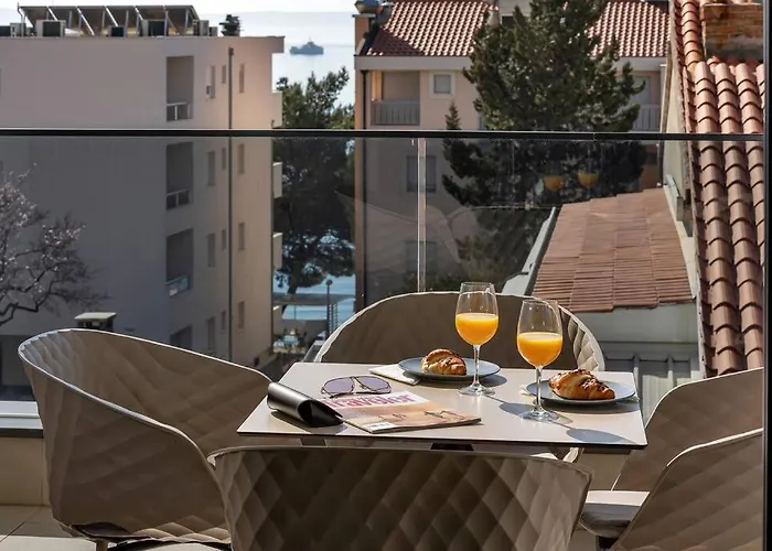 Jelena - Exklusiv * Makarska