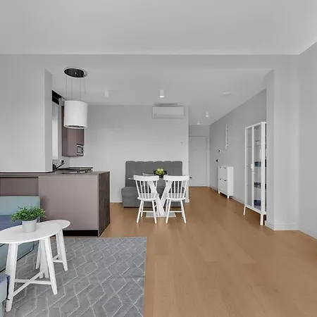 Jelena - Exklusiv Makarska