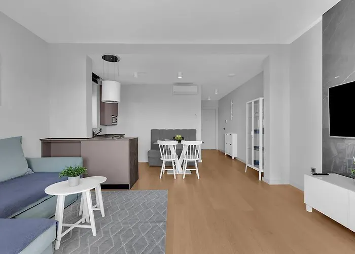 Jelena - Exklusiv מאקרסקה