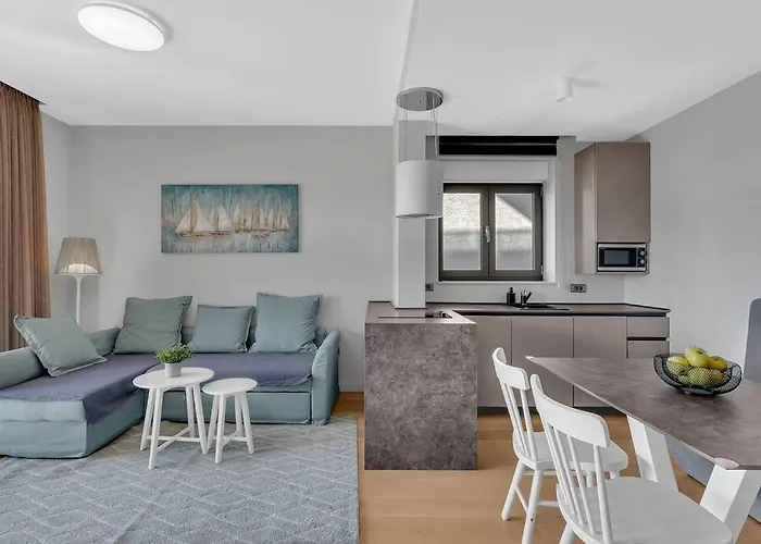 Jelena - Exklusiv * מאקרסקה